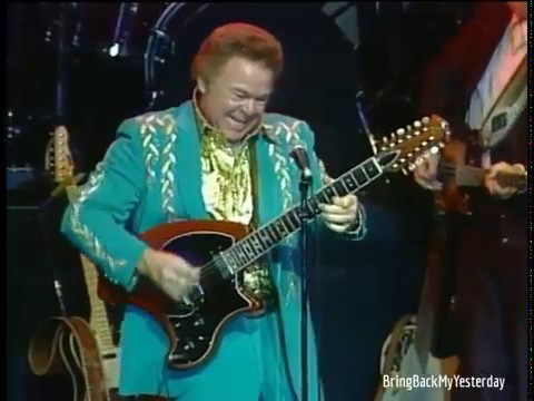 Roy Clark &quot;Ghost Riders in the Sky&quot; ~ smoking hot in Branson 1990s